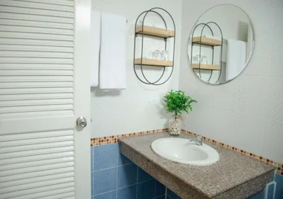 RQ Phuket Patong Beach by Collection O – 사진 8